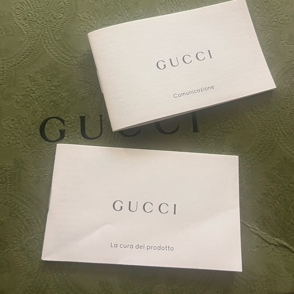 GUCCI REF RUBBER LOGO PLATFORM SLIDE SANDALS - Picture 8 of 8